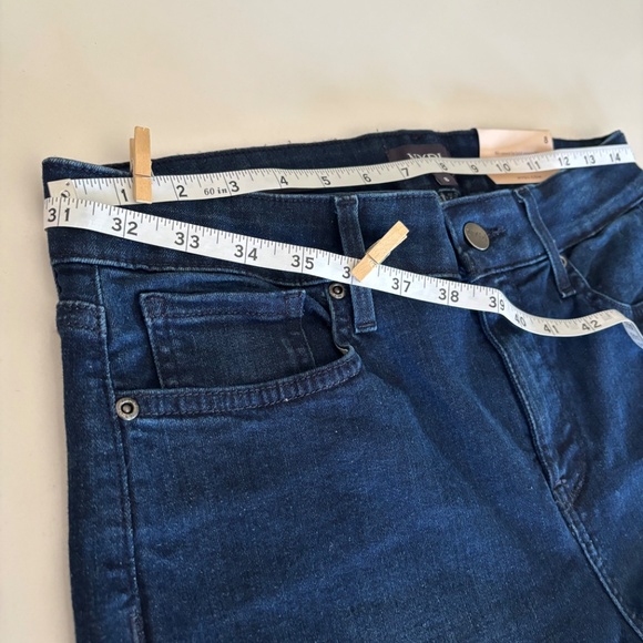 NYDJ Size 8 Blue Jean Straight Soft Jean Marilyn Straight Lift Tuck Tech NWT - Picture 16 of 16